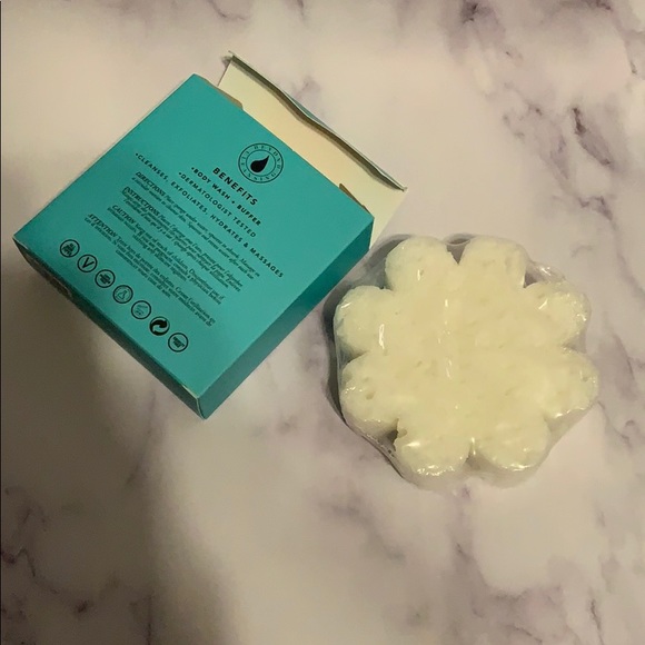 Spongelle’ Beach Grass Body Wash Infused Buffer - Picture 6 of 7